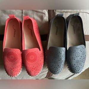Women’s Casual Slip-Ons in Coral and Charcoal‼️